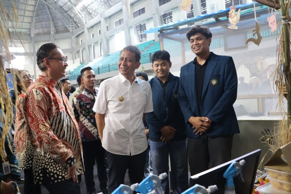 Gayatri Bojonegoro.