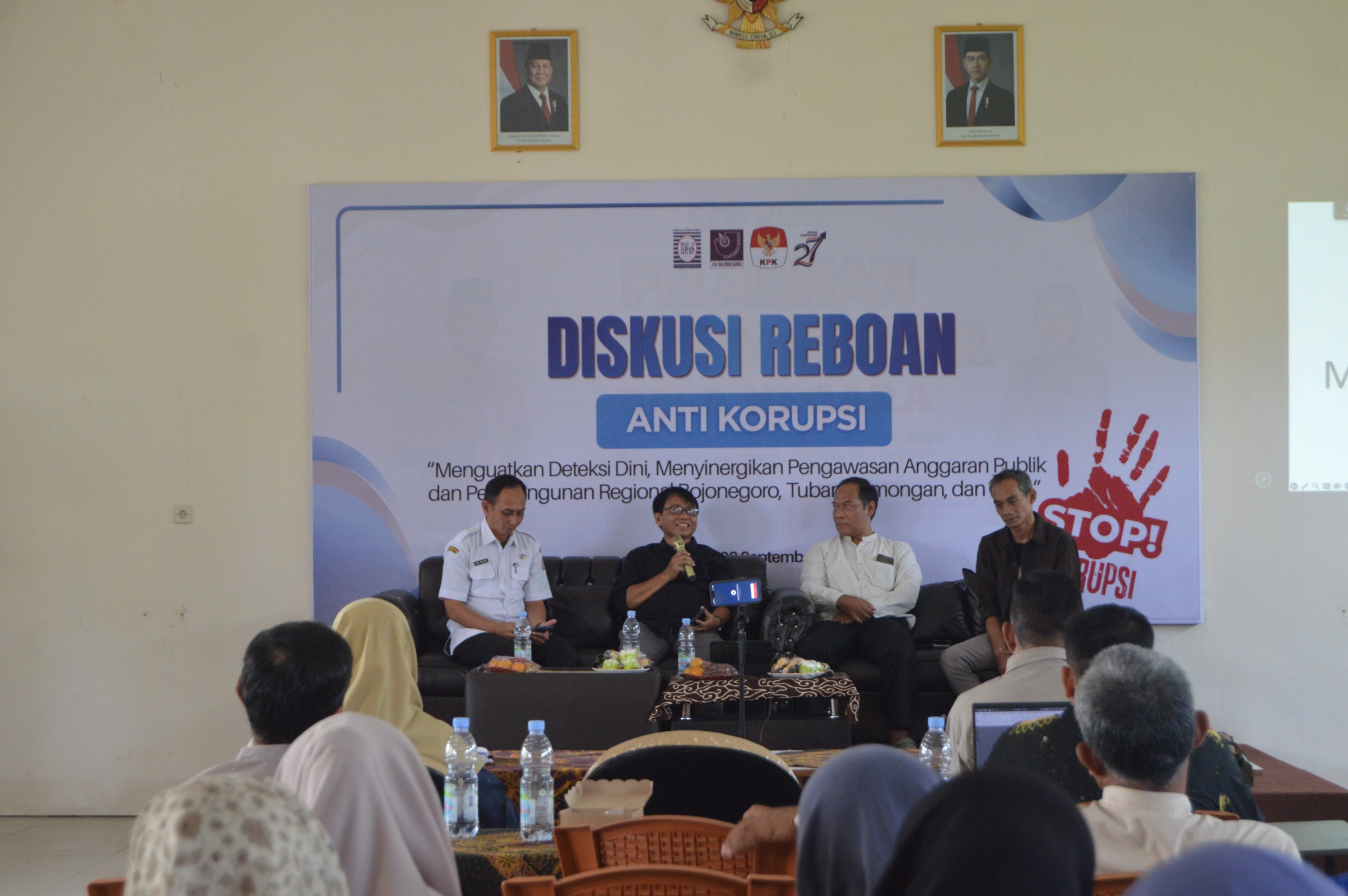 The Importance of the Community's Role in Choosing Leaders to Eradicate Corruption