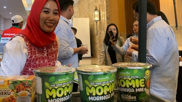 Produk daun kelor Bojonegoro.