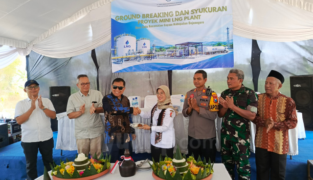 Groundbreaking mini LNG