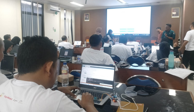 Pelatihan guru SD dan SMP
