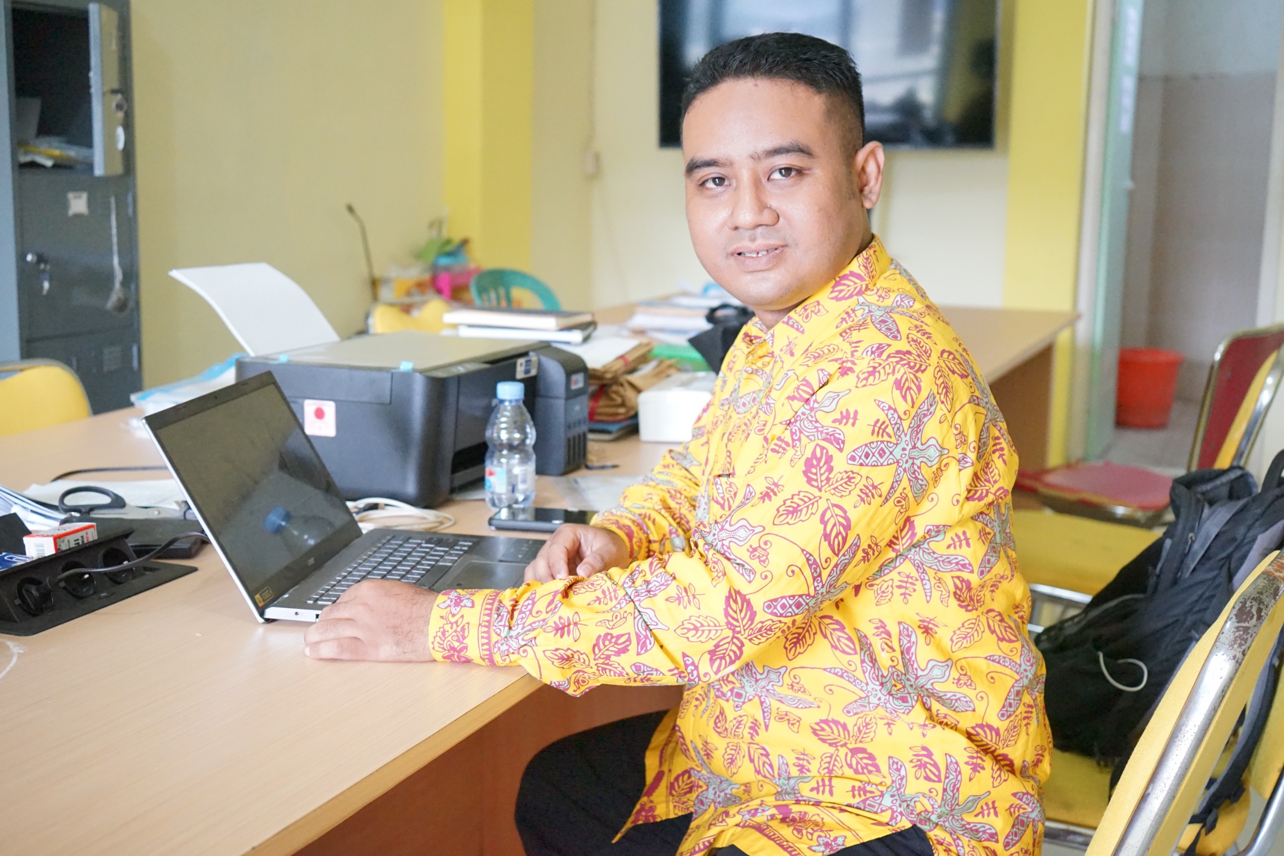 Akademisi Bojonegoro.