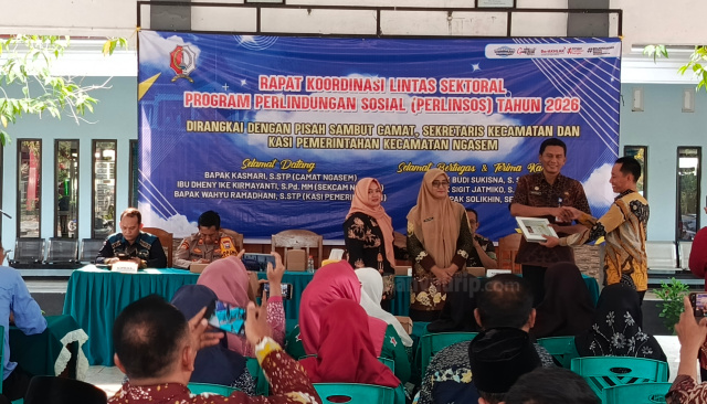 Pisah sambut camat Ngasem