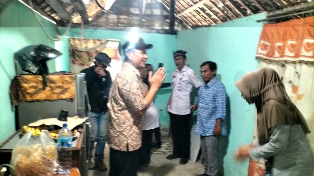Program lantainisasi EMCL.