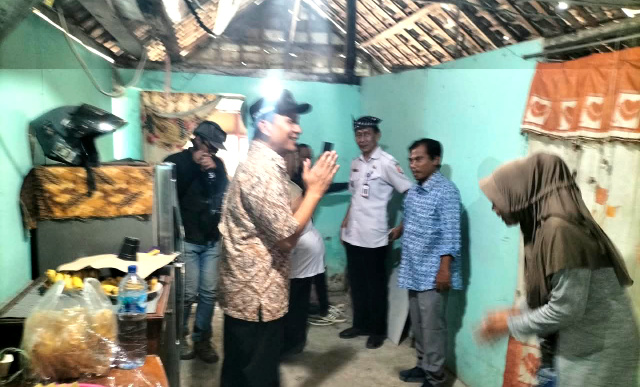Program lantainisasi EMCL.