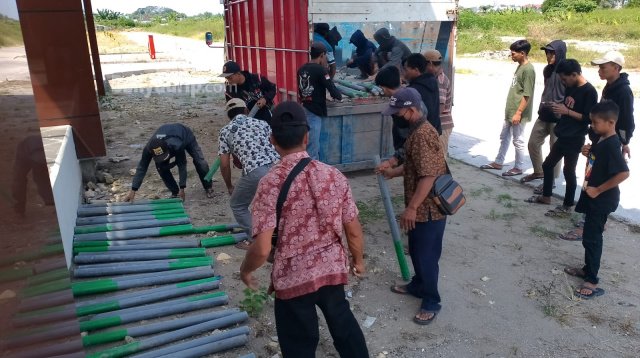 Warga Ngelo &copy; 2023 suarabanyuurip.com